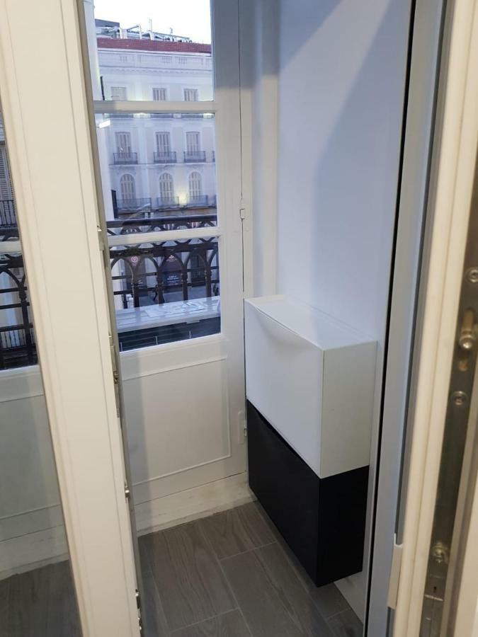 Estudio Calle Mayor Apartment Madrid Exterior photo